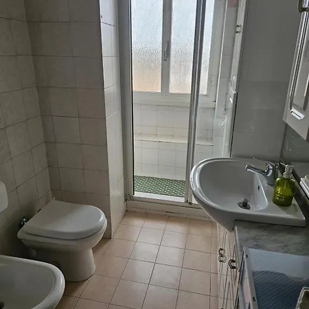 Apartment 25